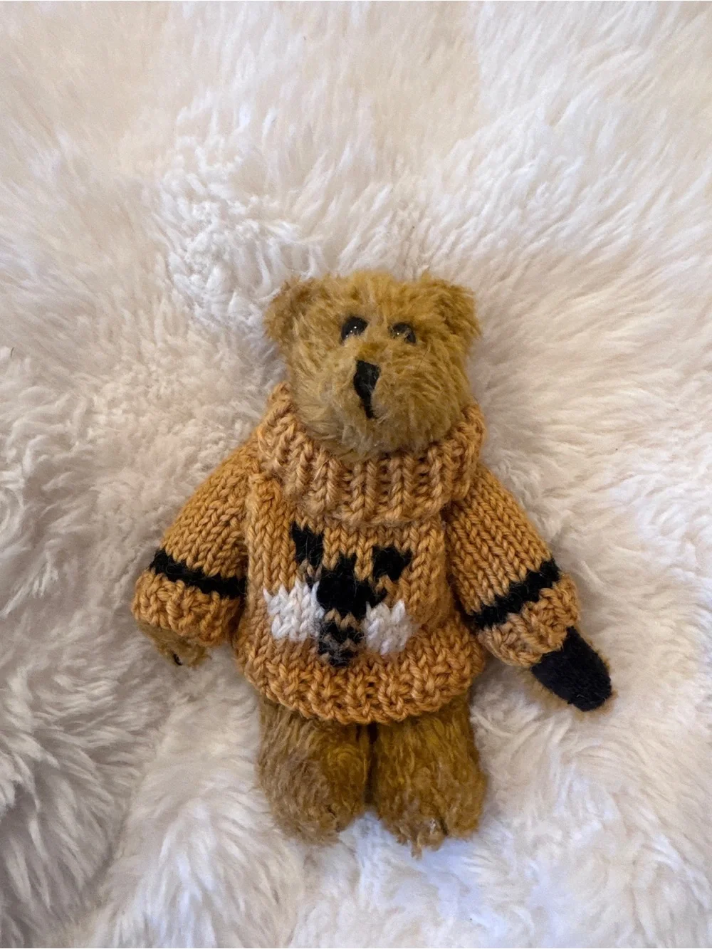 Boyd’s Bears Mini Plush Bunny and Bear Pair in Mustard Bee Sweaters 90’s